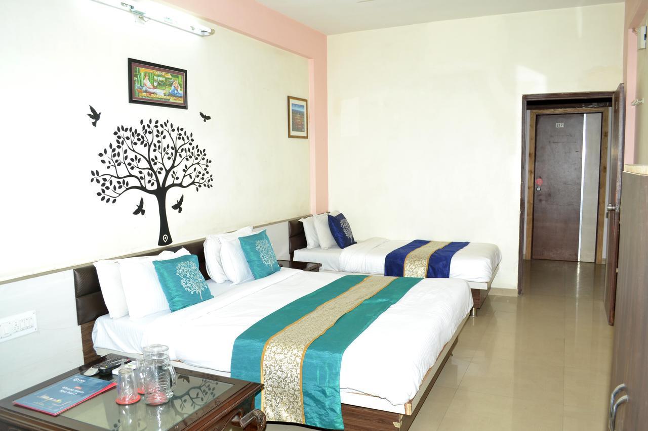 Hotel Neelkanth Residency Gandhinagar Extérieur photo