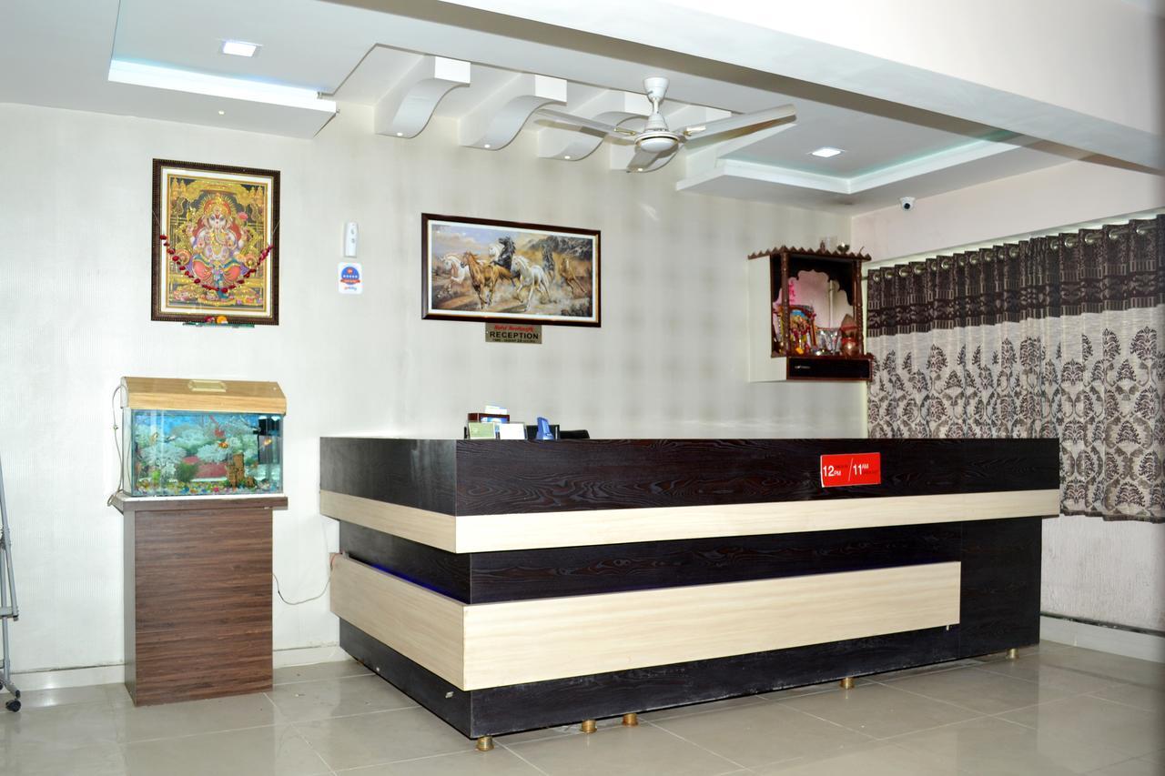 Hotel Neelkanth Residency Gandhinagar Extérieur photo