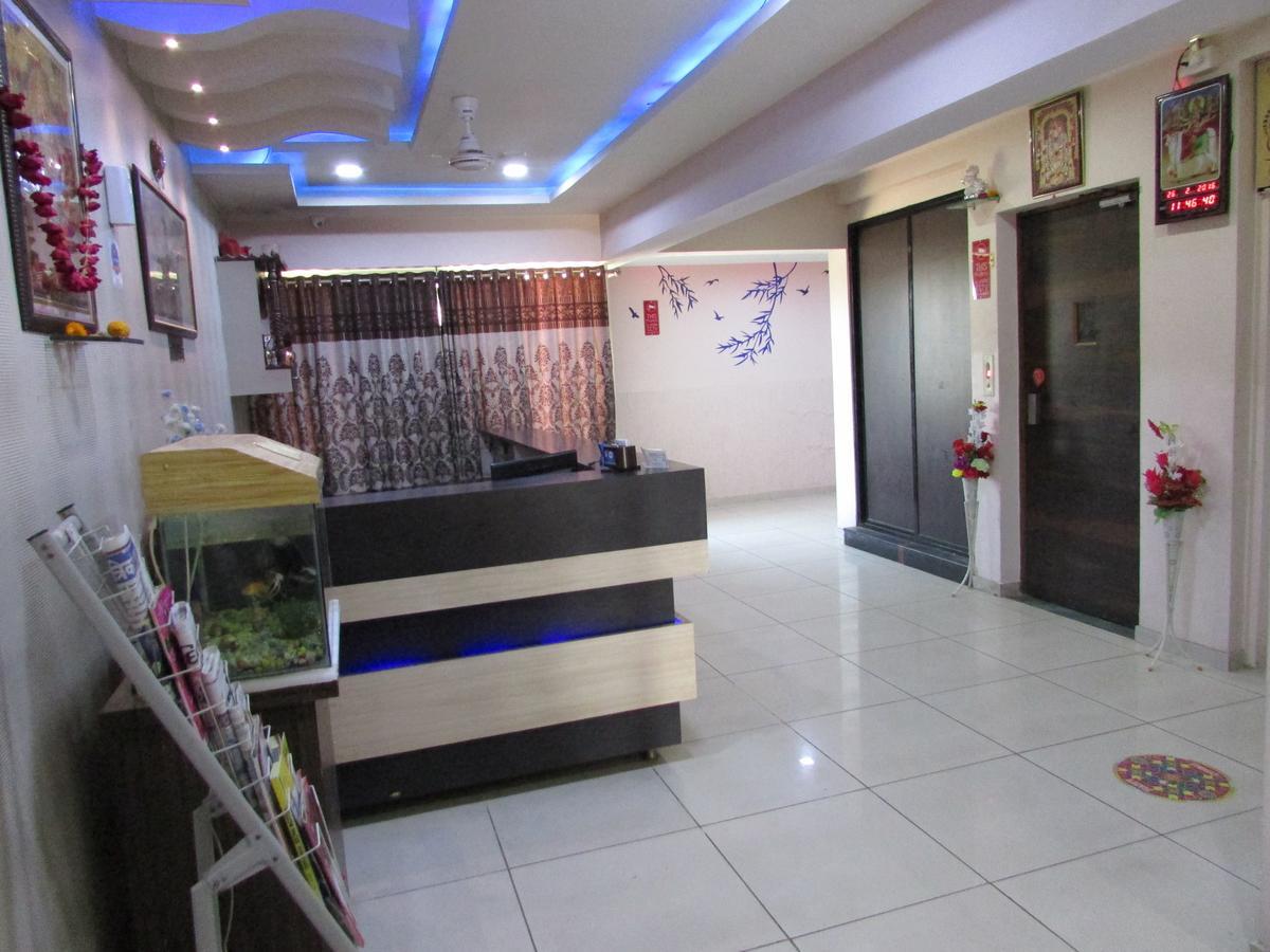 Hotel Neelkanth Residency Gandhinagar Extérieur photo