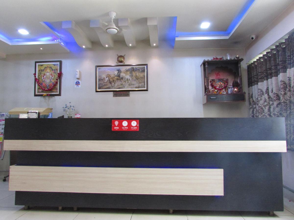 Hotel Neelkanth Residency Gandhinagar Extérieur photo